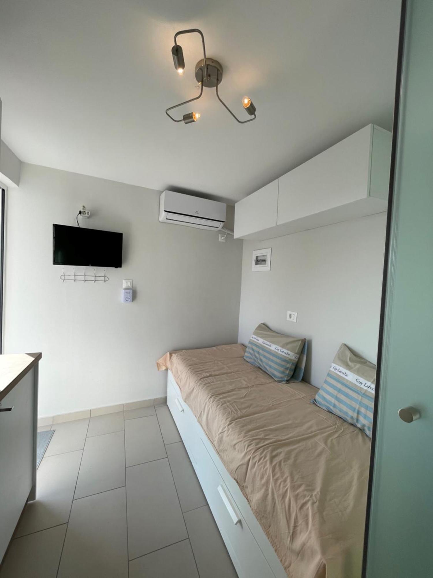 Roof Top Studio พาทรา ภายนอก รูปภาพ